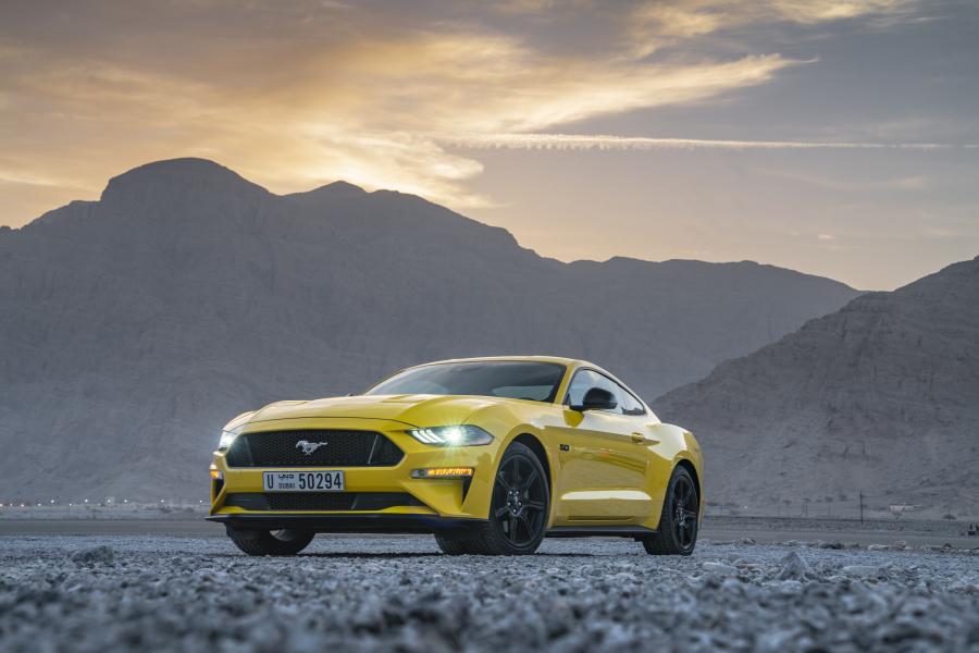  Ford Mustang GT Fastback 2018 года  (UAE) (фото 10 из 40)